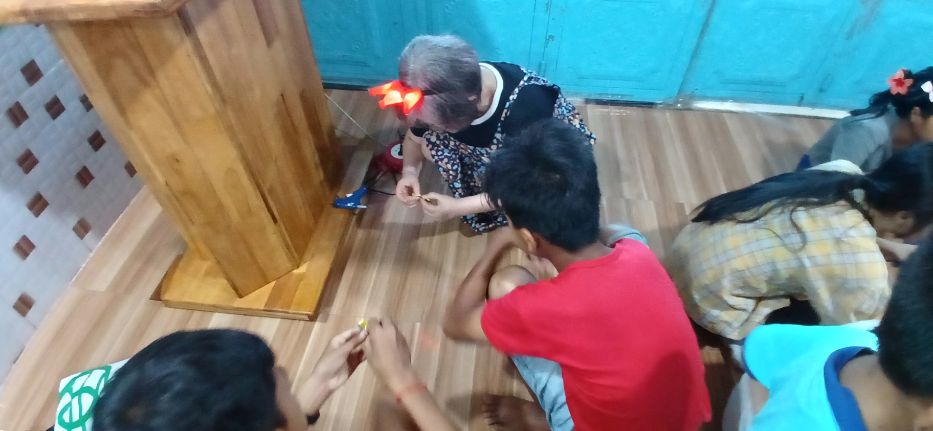 뽄르쓰탄쑤어교회 사역